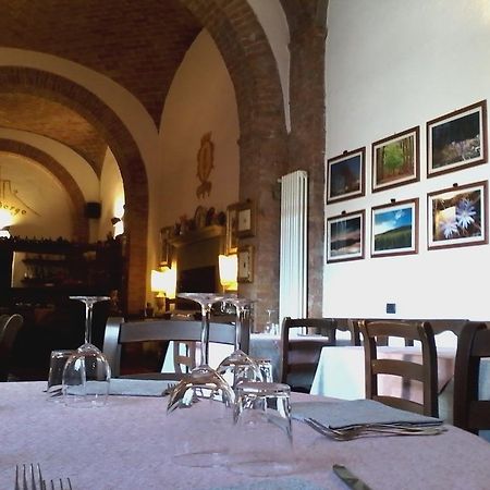 Cisterna Nel Borgo Hotel Castiglione dʼOrcia Buitenkant foto